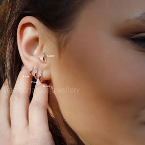 Minimalist Huggie Hoops small hoop earrings open hoop earrings dainty hoops silver hoops huggie hoop earrings Mini hoops image 3