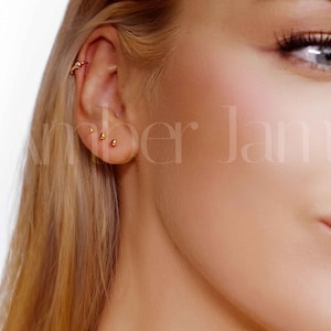 Orecchini a perno piccoli, minuscoli orecchini a perno in oro, orecchini a perno placcati in oro 18 carati, 1,5 mm, 2 mm, 3 mm, orecchini a perno a sfera, piccoli orecchini a perno in oro, orecchini delicati, regalo per lei immagine 6
