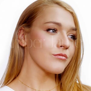 Orecchini a perno piccoli, minuscoli orecchini a perno in oro, orecchini a perno placcati in oro 18 carati, 1,5 mm, 2 mm, 3 mm, orecchini a perno a sfera, piccoli orecchini a perno in oro, orecchini delicati, regalo per lei immagine 16