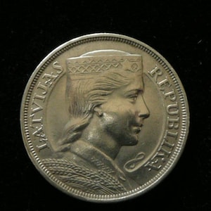 Silver coin of First Latvian  Republic 1929-1930