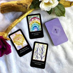 Baraja de afirmaciones El poder de la intención: 52 cartas para una vida consciente, la manifestación y el crecimiento espiritual