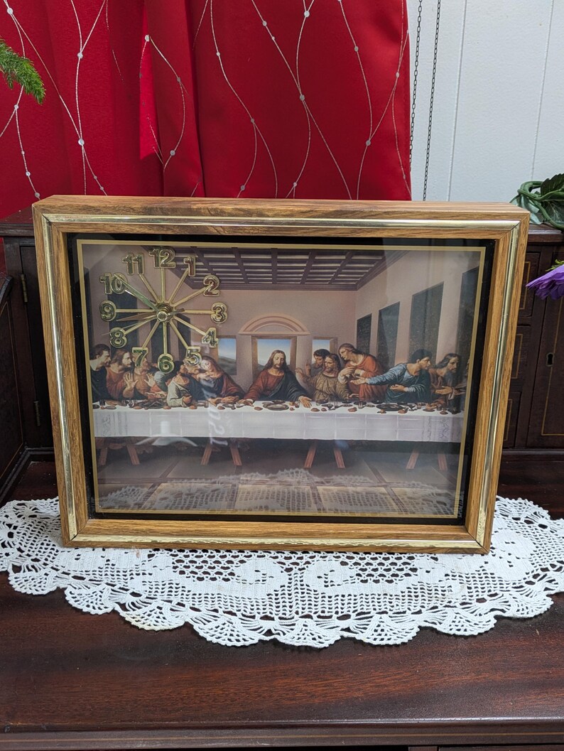 Vintage Christian Wall Clock – the Last Supper Scene | Wood Frame, Gold ...