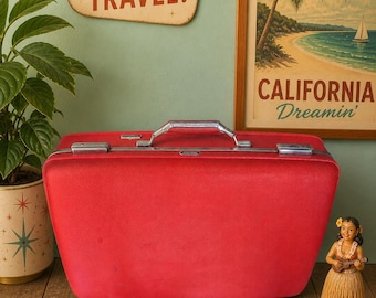 Vintage Red American Tourister Suitcase – Retro Hardshell Luggage – Mid Century Travel Decor – Storage Case