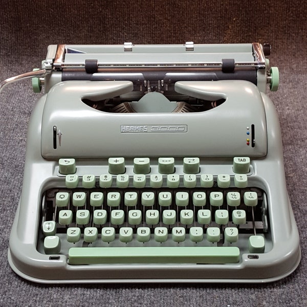 FREE SHIPPING 1963 Hermes 3000 Typewriter Good Working Condition