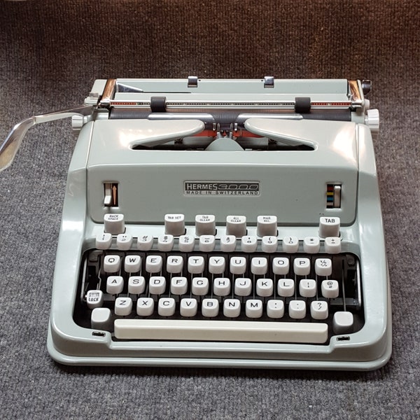 FREE SHIPPING 1970 Hermes 3000 Typewriter Good Working Condition