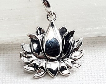 Lotus necklace. Flower charm necklace. Sterling yoga jewelry. Lotus pendant. Small delicate everyday waterlily charm. Lotus jewelry.