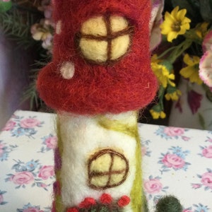 Handmade, needle felted, fairy house, toadstool. image 5