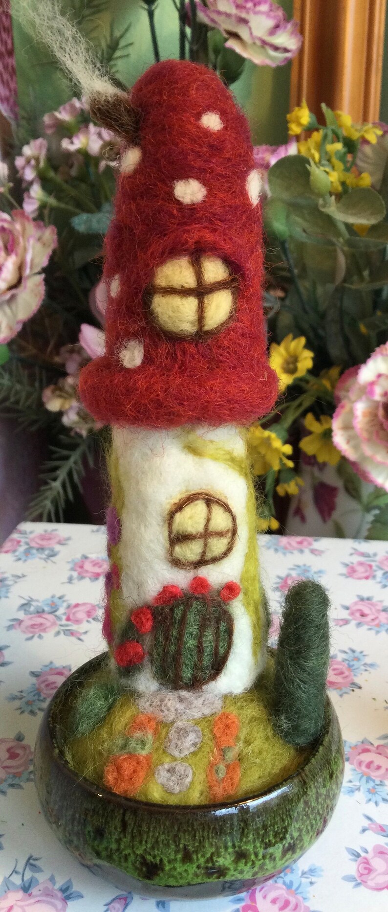 Handmade, needle felted, fairy house, toadstool. image 9