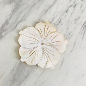 Mother of Pearl Flower Pendant - 66mm