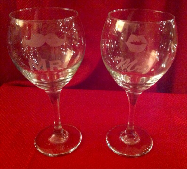 Personalized Mr. and Mrs. Wine glasses Etsy