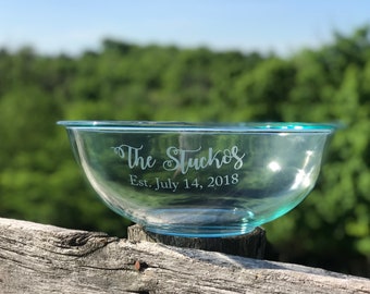 Custom Personalized Salad Bowl, Glass Bowl, Personalized Serveware, Personalized Kitchen, Custom Gift, Housewarming, 4 QT Mixing Bowl