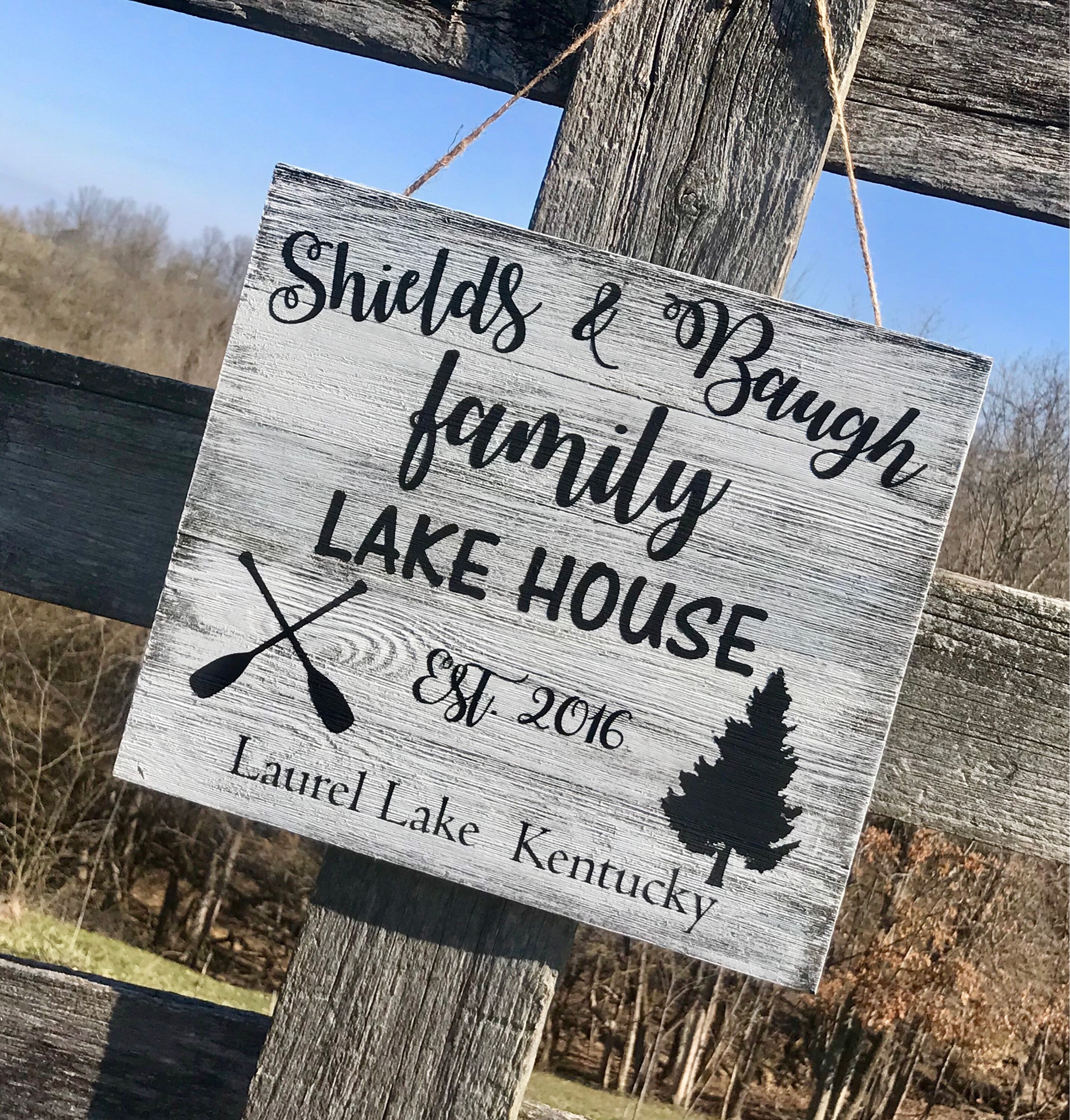 Personalized Lake House Sign|Hand Painted Lake Sign|Wood Cabin Sign|Vacation Home Sign|Rustic Lakehouse Sign|Lake House Wall Decor