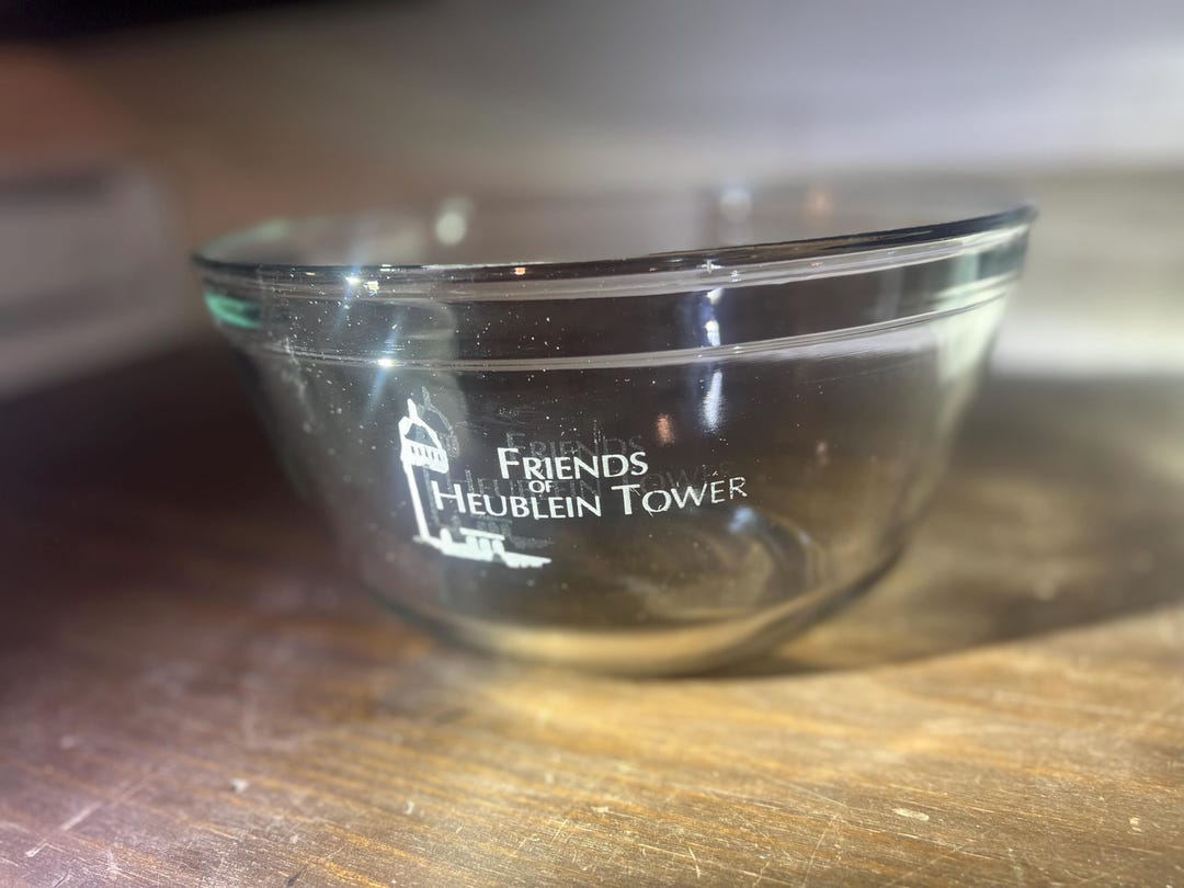 Custom Engraved 4 Quart Glass Bowl | Personalized Kitchenware ...