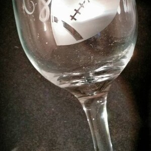Personalized Custom Etched Wine Glass image 3