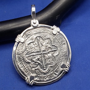 Sterling Silver Atocha Shipwreck &quot;4 Reale&quot; Colonial Cob Treasure Reproduction Coin Pirate Pendant