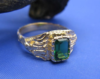 Highly Detailed Atocha Shipwreck Royalty Ring Emerald Articfact Reproduction in 14k Yellow