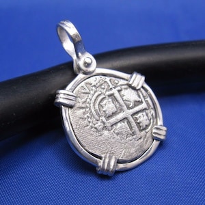Sterling Silver Pirate Cob Doubloon Coin Replica Pendant