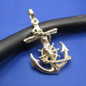 14k Yellow Gold Diver&#39;s Mariners Cross Pendant of Jesus on Ship Wheel Anchor Wrapped in Rope