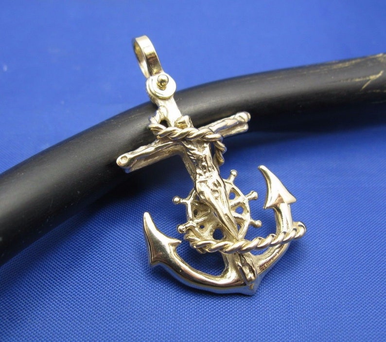 14k Yellow Gold Diver's Mariners Cross Pendant of Jesus on Etsy