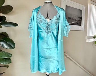 1970er Jahre Peignoir Set S Lace Nachthemd und Robe Aqua Vintage Partners