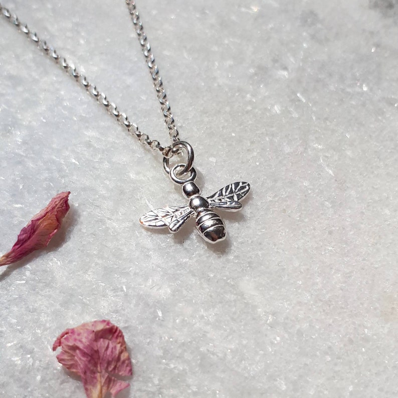 Silver Bee Necklace,Bee Necklace,Bumble Bee,Silver Jewellery,Silver Jewlery,Gift For Her