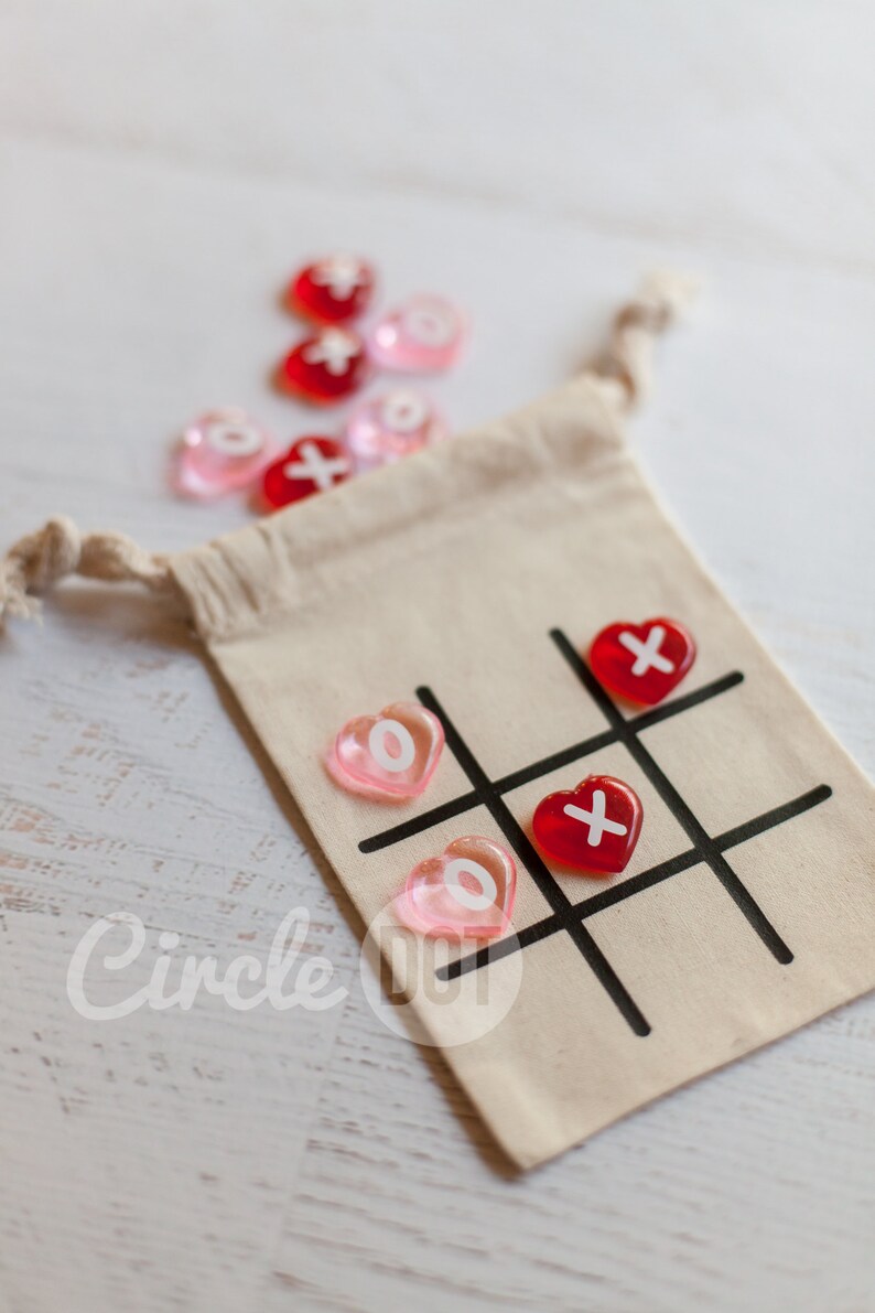 Valentine's Day Travel Kid's Tic Tac Toe Game with Carry Pouch Great Valentines Day gift for kids, game to throw in busy bag image 2