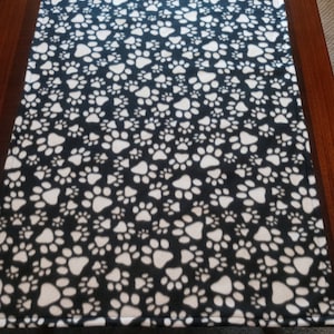 Lined Dog Blanket, Fleece, 27&quot;x35&quot;, White Paws