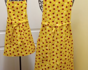 Mommy & Me Apron Set, Lined, Pockets, Adult/Child Size, Ladybugs