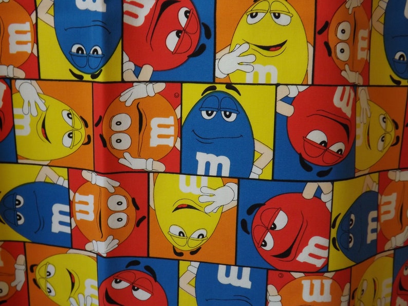 M/&Ms Mommy And Me Apron Sets