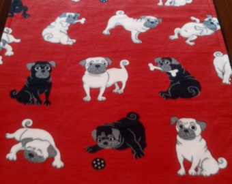 Lined Dog Blanket, Fleece, 27"x35", Pugs