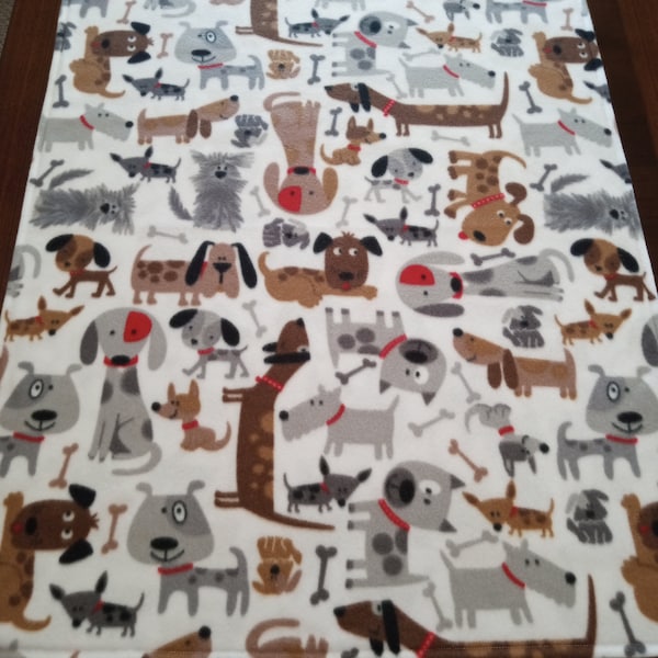 Lined Dog Blanket, Fleece, 27"x35", Multi Dogs On White