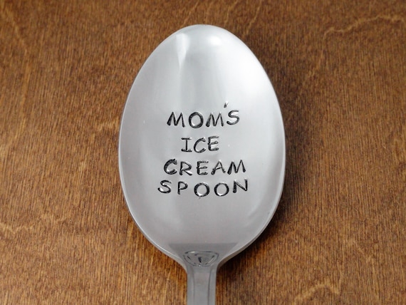 I Love You Mom Engraved Spoon,Gift for mom,Best Selling Items,mom Birthday Gift,mom Gifts,mom Birthday,Mommy and me,mom to be,mom of Boys,ice Cream Spoon