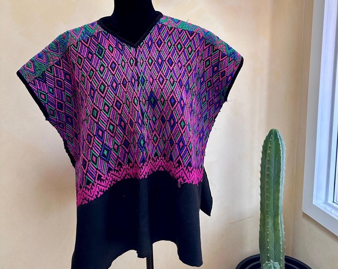Vintage Guatemalan Handwoven Huipil Poncho, Vintage Textiles, Ethnic Wear