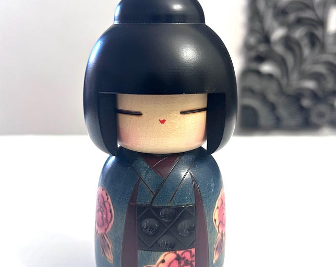 6'' Kokeshi Doll /Japanese Art/ Handmade / Wood Carved Girl Doll