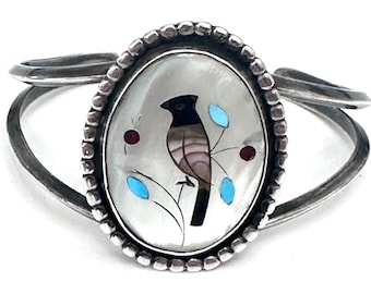 BRACELETS/CUFFS