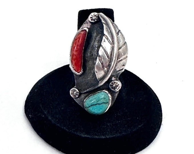 Vintage Sterling Silver Turquoise And Coral Ring | Native American Ring. Sz 6.75 (A037)