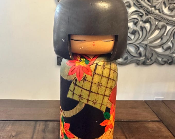 9.5'' Large Vintage Japanese Kokeshi Doll, Kokeshi Doll, Wooden Doll, Traditional Japanese Art