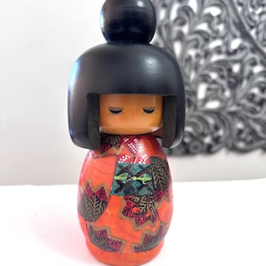 8.5インチこけし人形/日本美術/木彫りの女の子人形、限定希少