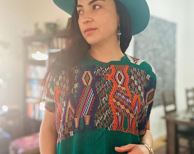 Vintage Guatemalan Poncho, Huipil Ceremonial Poncho, Vintage Handwoven Textiles