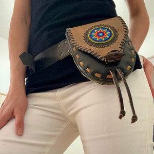 Bolso de cuero estilo boho para la cintura / Bolso boho / Bolso hippie / Imprescindible para viajes