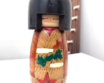Handgemaakte Japanse kokeshi houten pop, gebrand houtontwerp, 9,5"