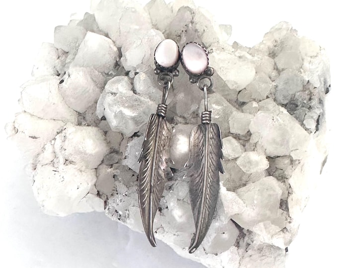 Vintage Southwest Sterling Silver & Mother of Pearl Earrings, Feather Design (E009)