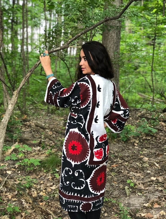 Suzani Vintage Fully Embroidered Kimono Size M/L,