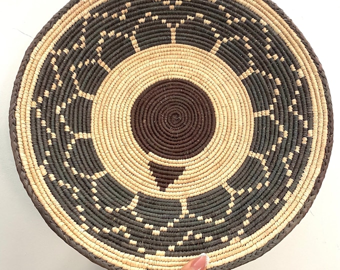 Shallow Woven Basket, Southwestern Geometric Decor (14.5")
