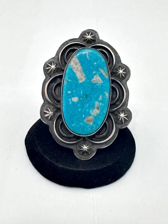 Sz 7.25 Huge Sterling Silver & Turquoise Ring By Navajo Artist Chimney Butte, 31 Grams