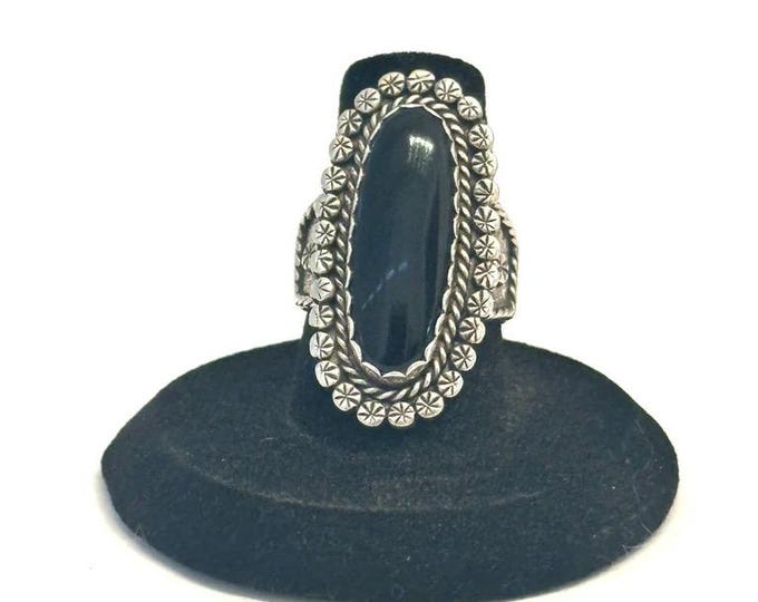 Vintage Southwestern Sterling Silver Onyx Ring Size 7