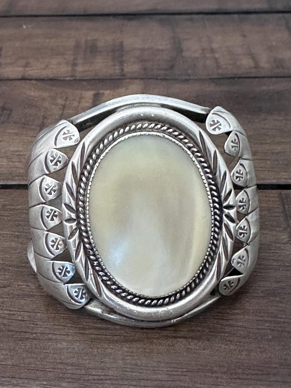 Vintage Sterling Silver & Mother of Pearl Solid Cuff Bracelet, 57 Grams, Navajo Bracelet