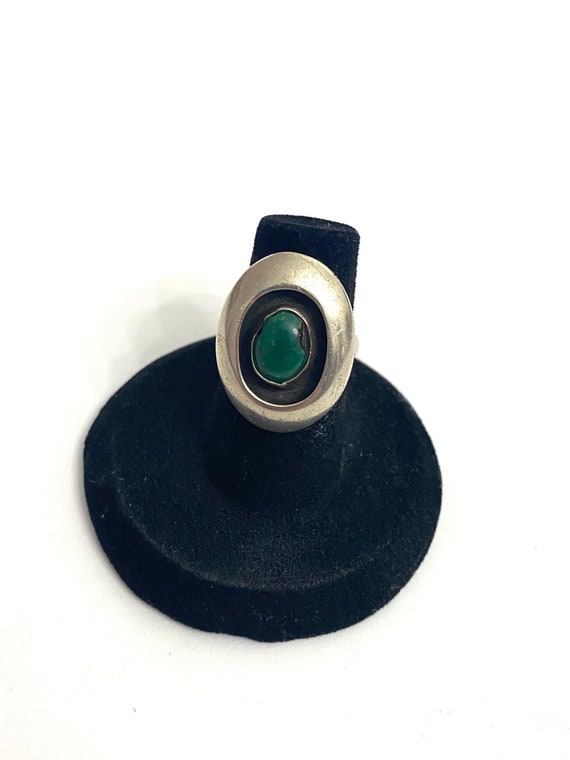 Size 6 Vintage Sterling Silver Southwestern Green Turquoise Shadow Box Ring A034