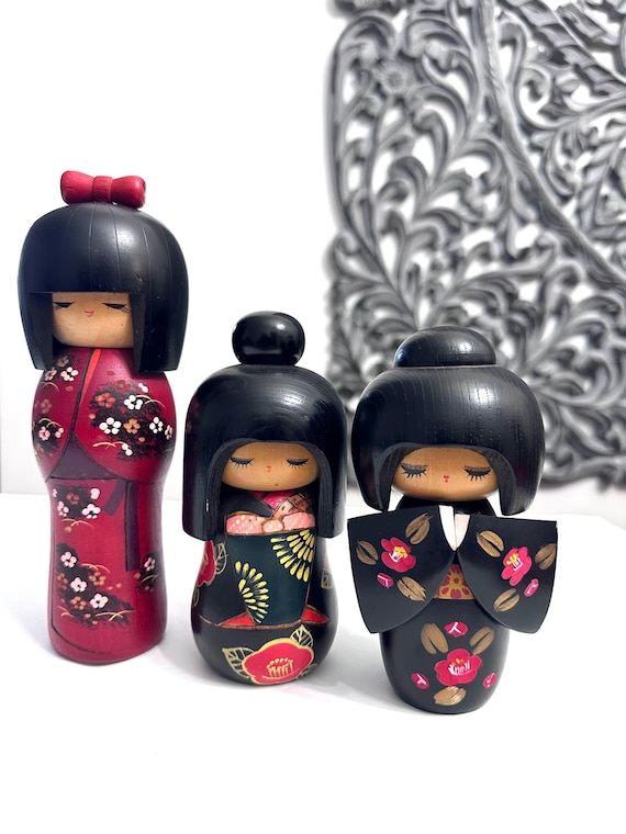Vintage Japanese Kokeshi Doll, Red Kimono, Handmade Wooden Girl (8