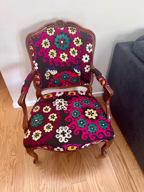 Suzani Victorian Style Arm Chair, Bold & Unique Design, Pick Up Only!